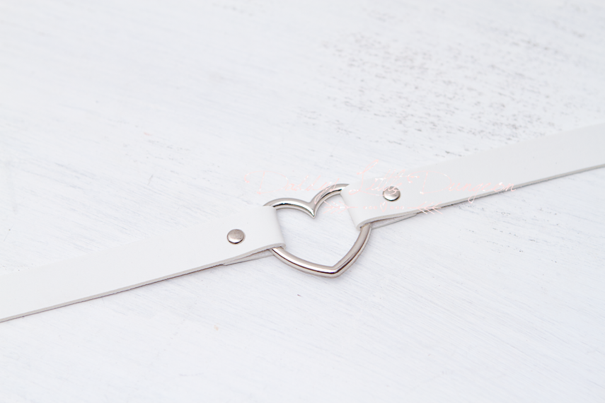 White Heart Bondage Collar