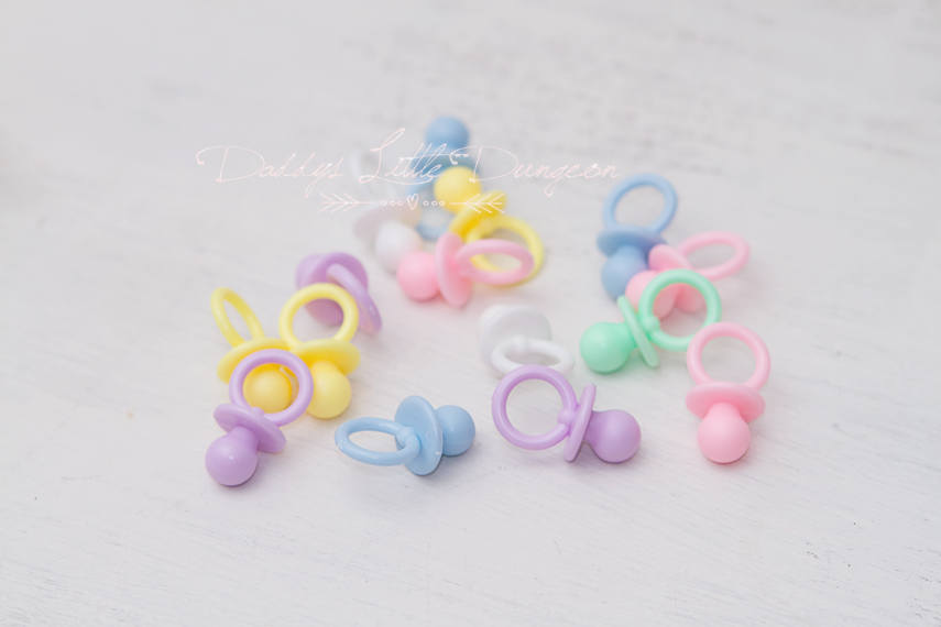 ABDL DDLG Cute Pacifier Paci Binkie Charm Necklace Daddy's Little Girl Dangle Lolita Kawaii Baby Sissy Submissive Master BDSM Jewelry mdlg