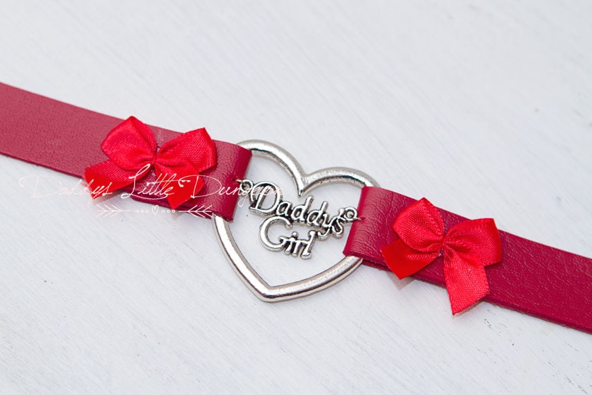 BDSM DDLG Red Daddy's Girl Charm Heart Day Collar Lolita Choker Satin Bows Pet Play Kitty Submissive Little Baby Kitten Petplay ABDL mature