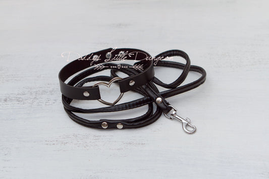 Black Heart Bondage Collar & Leash Set