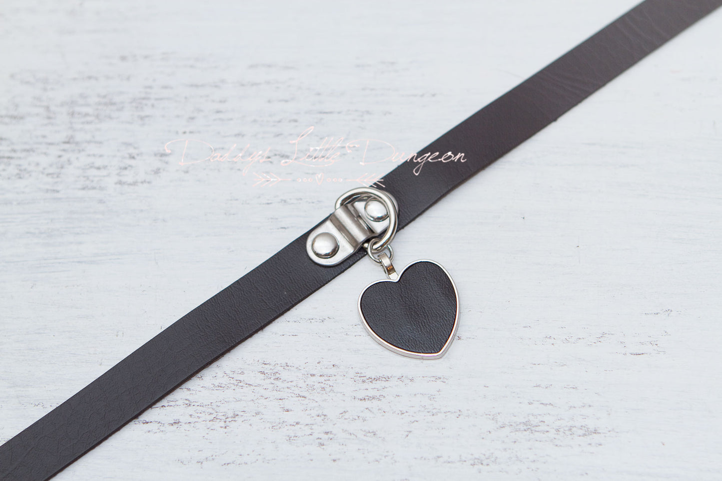 Black Heart Charm Bondage Collar