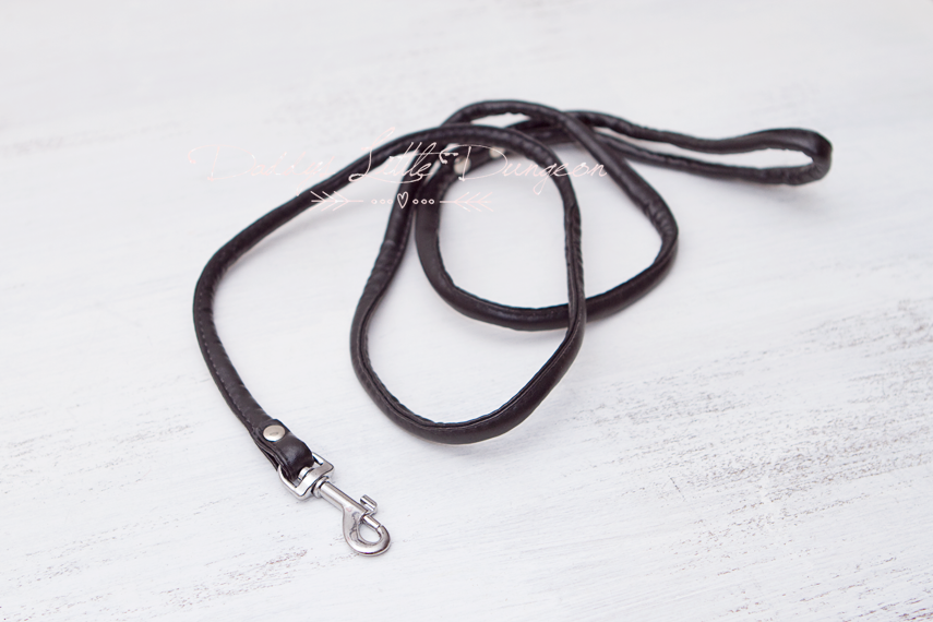 Black Heart Bondage Collar & Leash Set